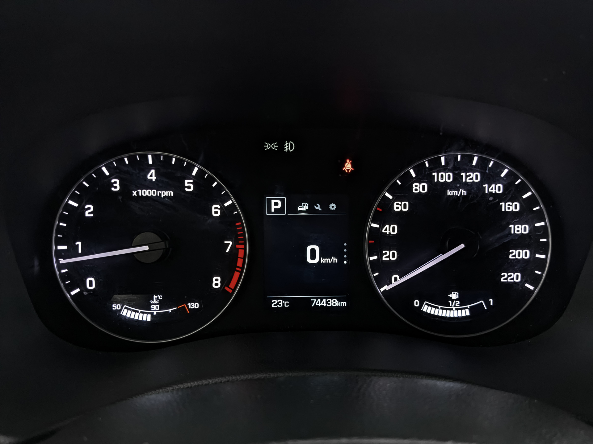 HYUNDAI Creta 2.00 (149 л.с), автомат, 2019, пробег 74 430 км