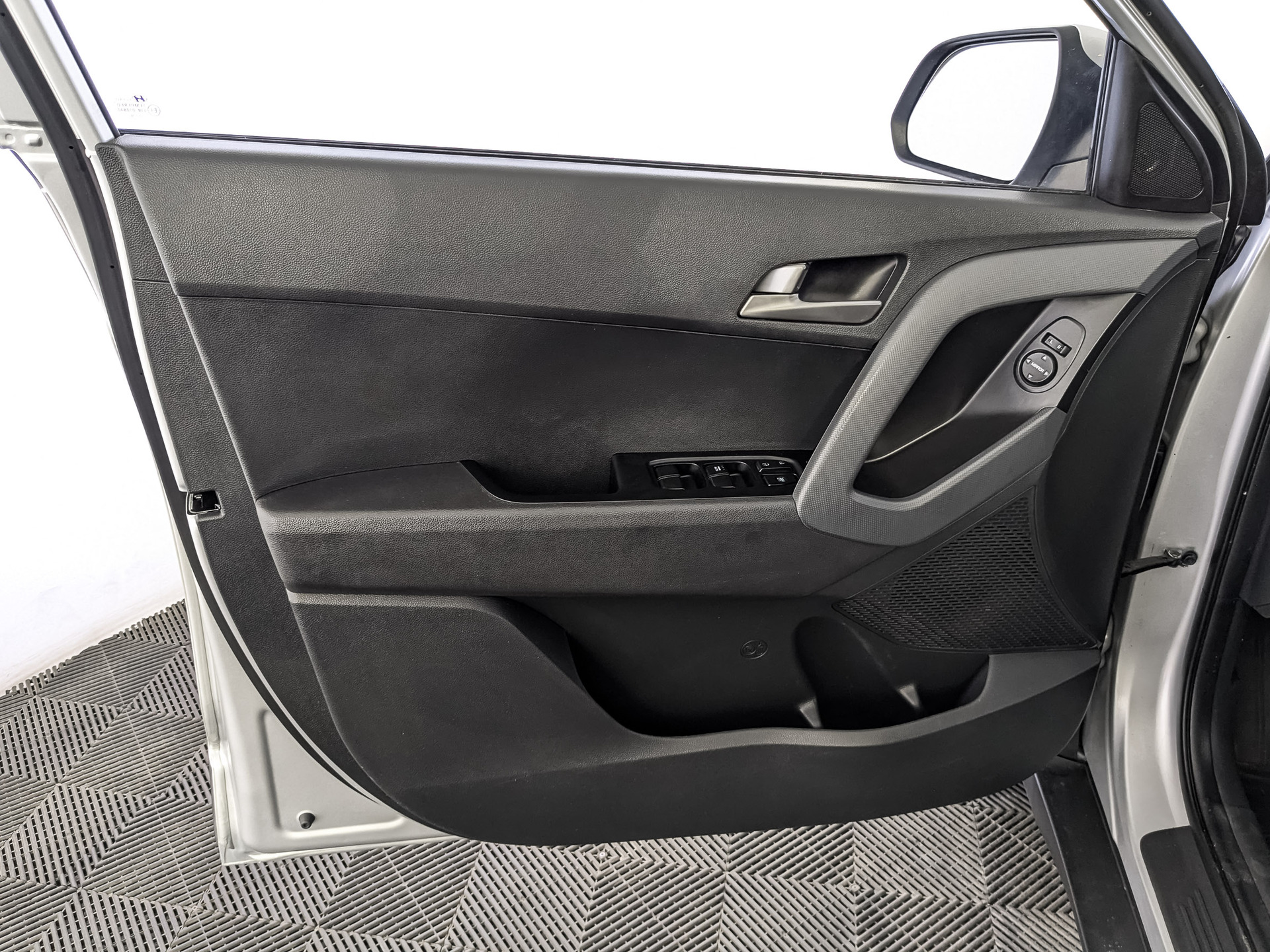 HYUNDAI Creta 2.00 (149 л.с), автомат, 2019, пробег 74 430 км