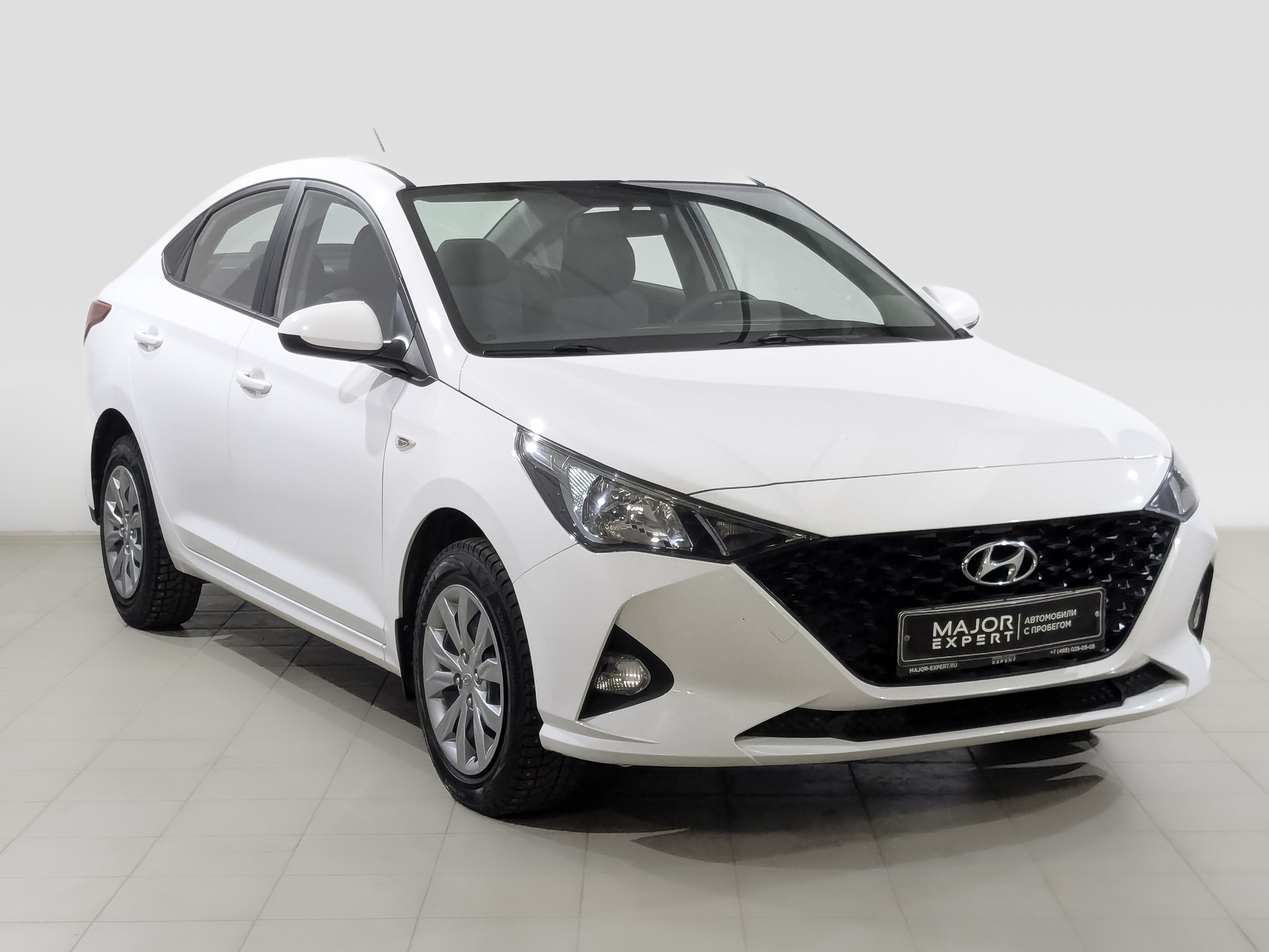 HYUNDAI Solaris 1.60 (123 л.с), автомат, 2022, пробег 61 112 км