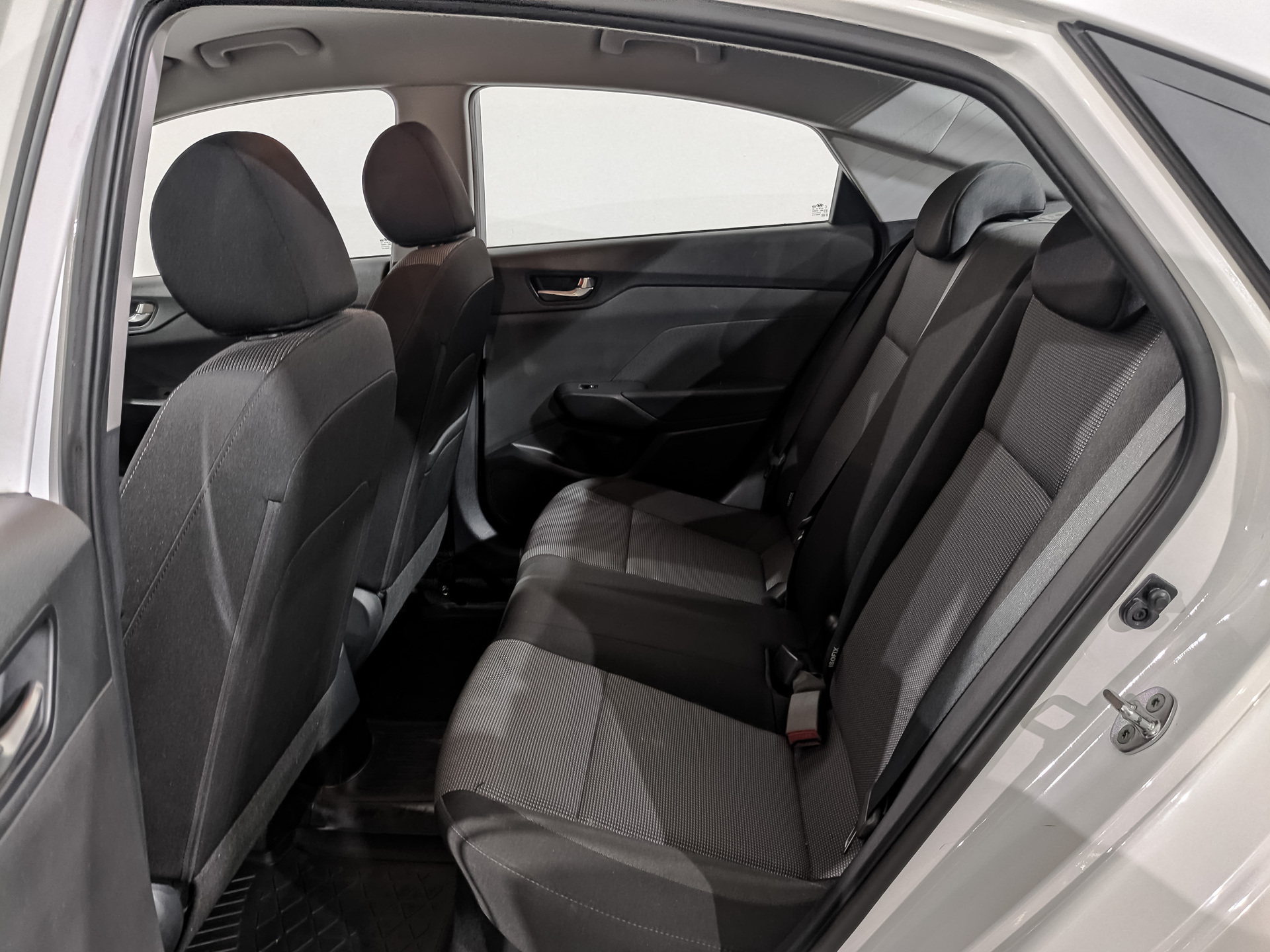 HYUNDAI Solaris 1.60 (123 л.с), автомат, 2022, пробег 61 112 км