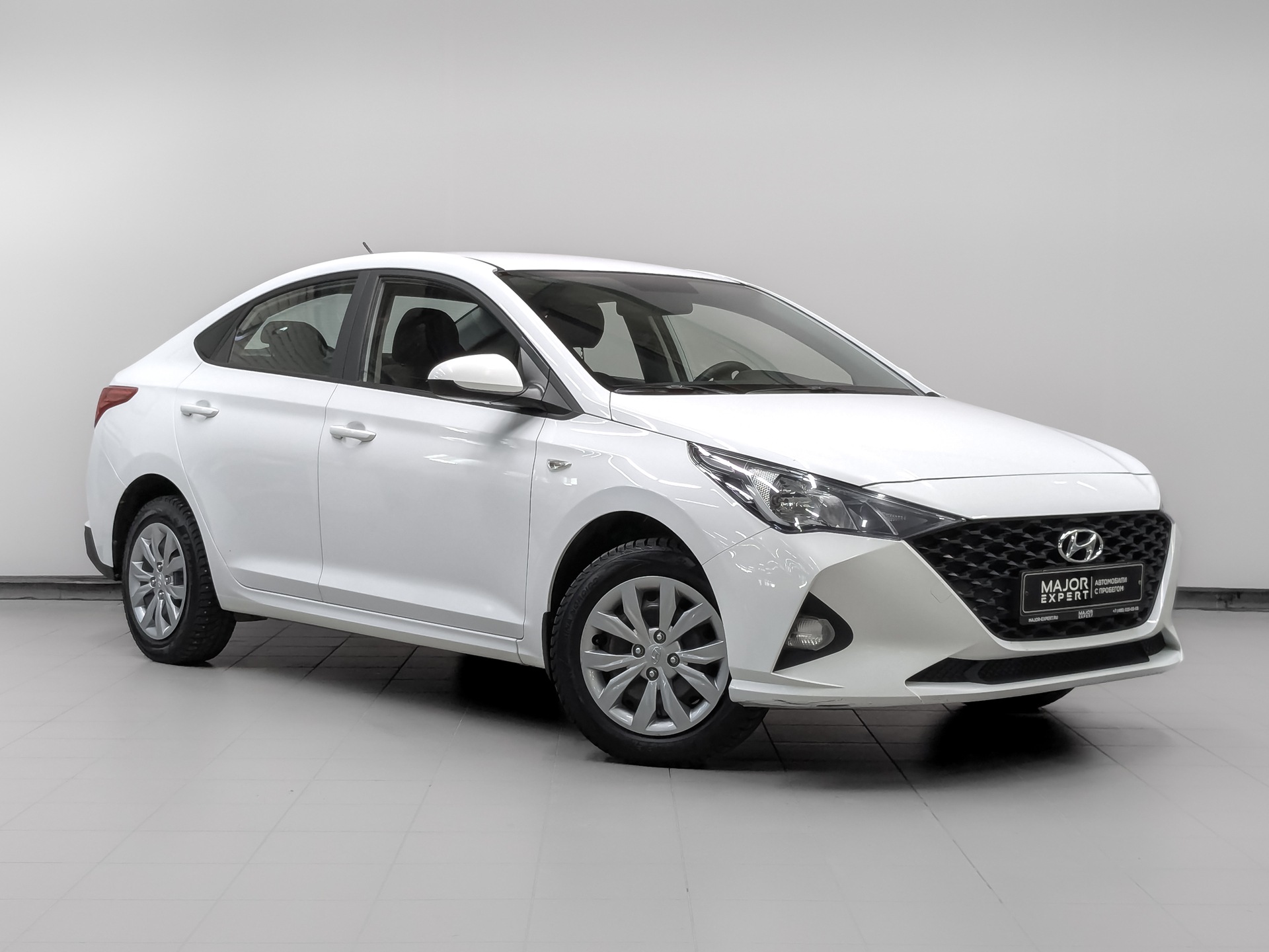 HYUNDAI Solaris 1.60 (123 л.с), автомат, 2022, пробег 94 855 км