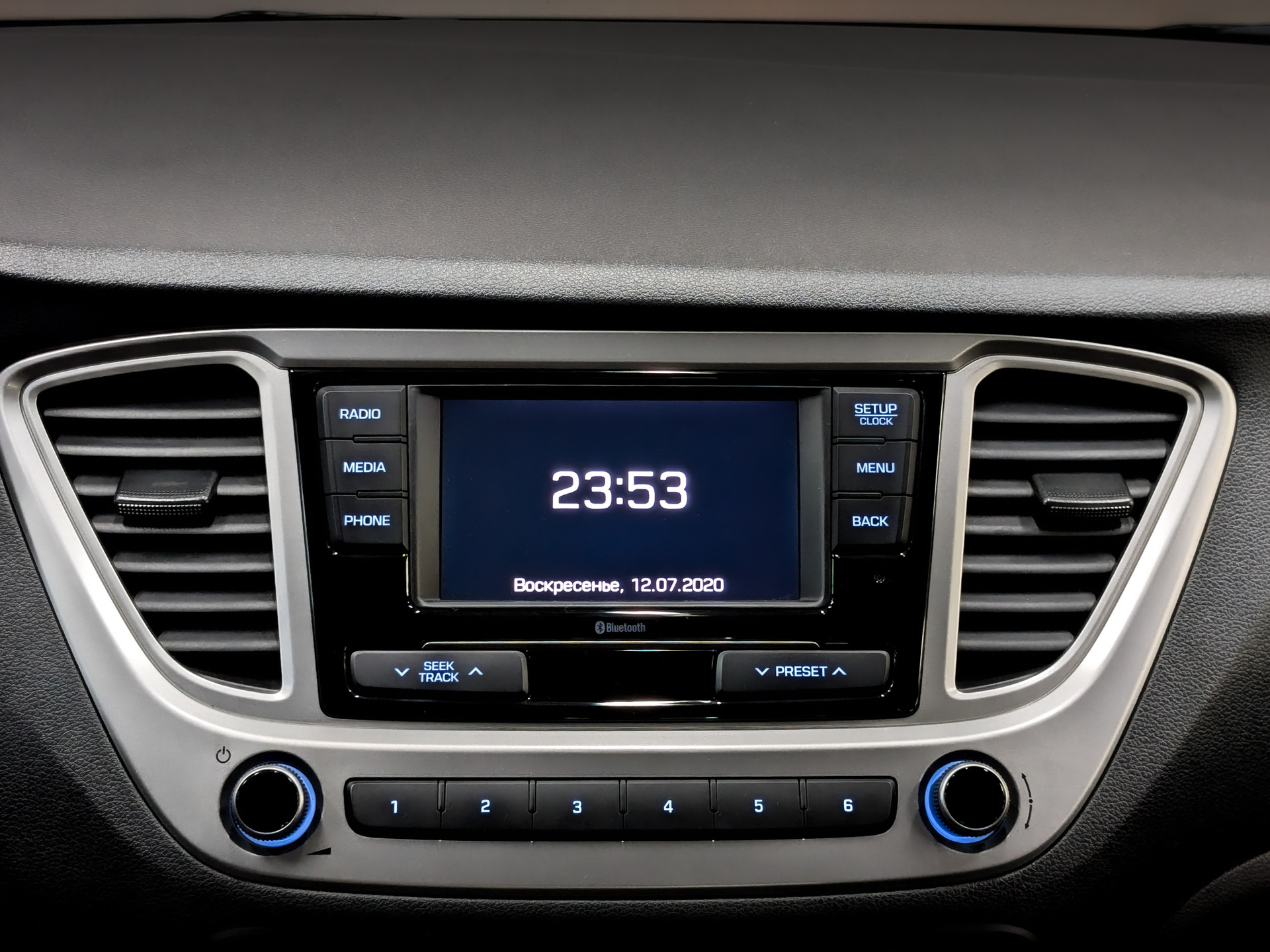 HYUNDAI Solaris 1.60 (123 л.с), автомат, 2022, пробег 94 855 км