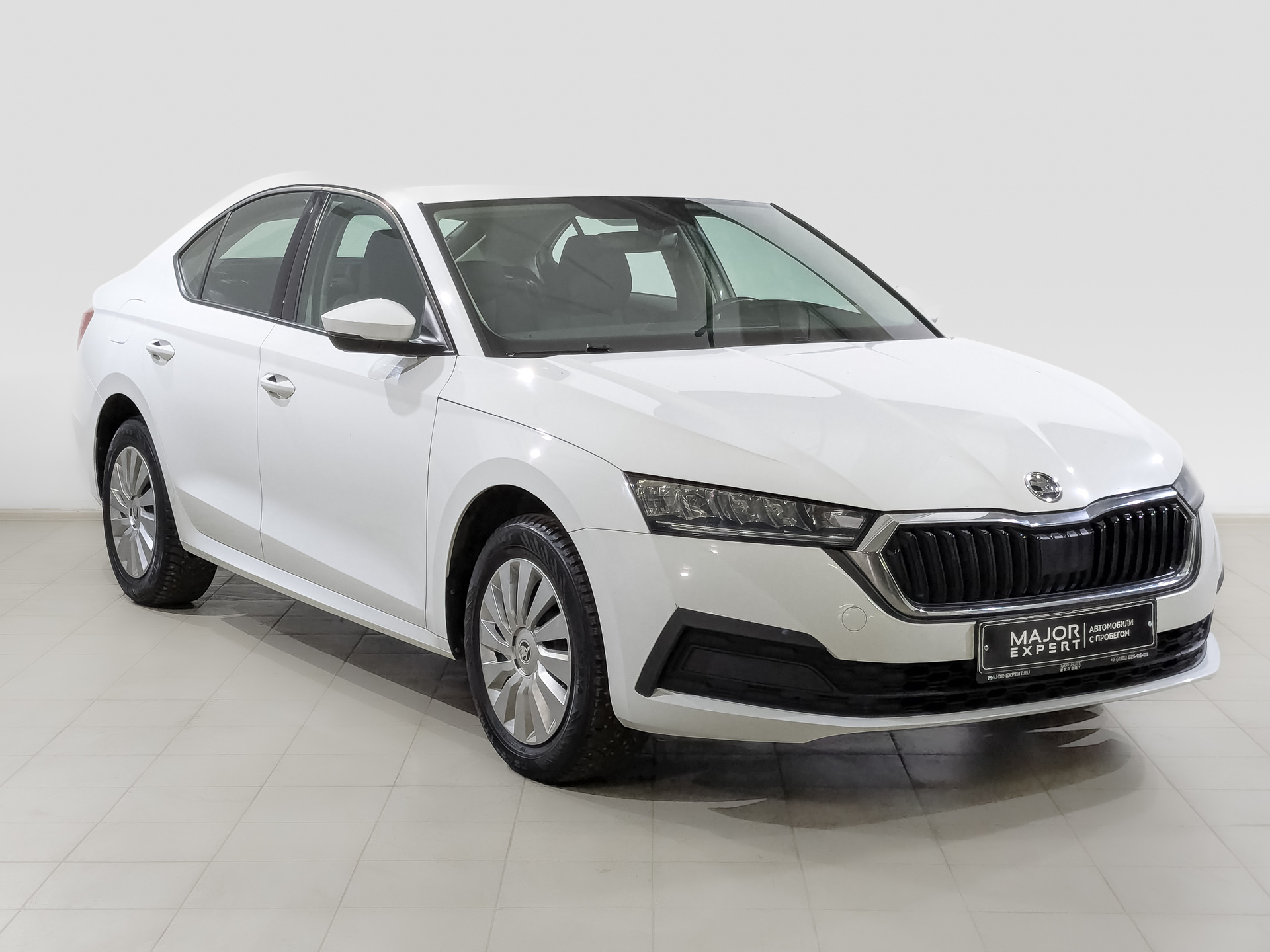 SKODA Octavia 1.60 (110 л.с), автомат, 2021, пробег 76 127 км