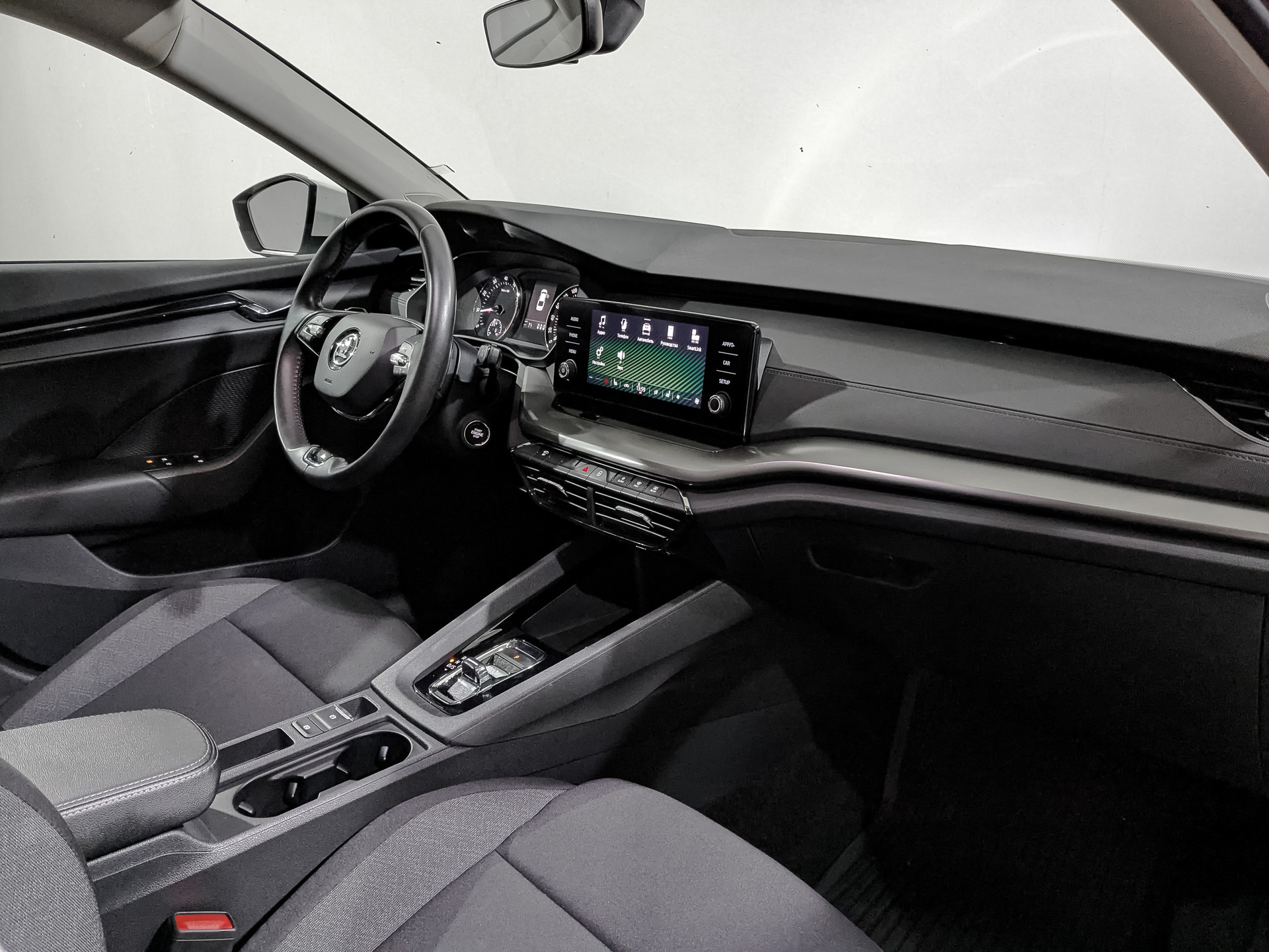 SKODA Octavia 1.60 (110 л.с), автомат, 2021, пробег 76 127 км