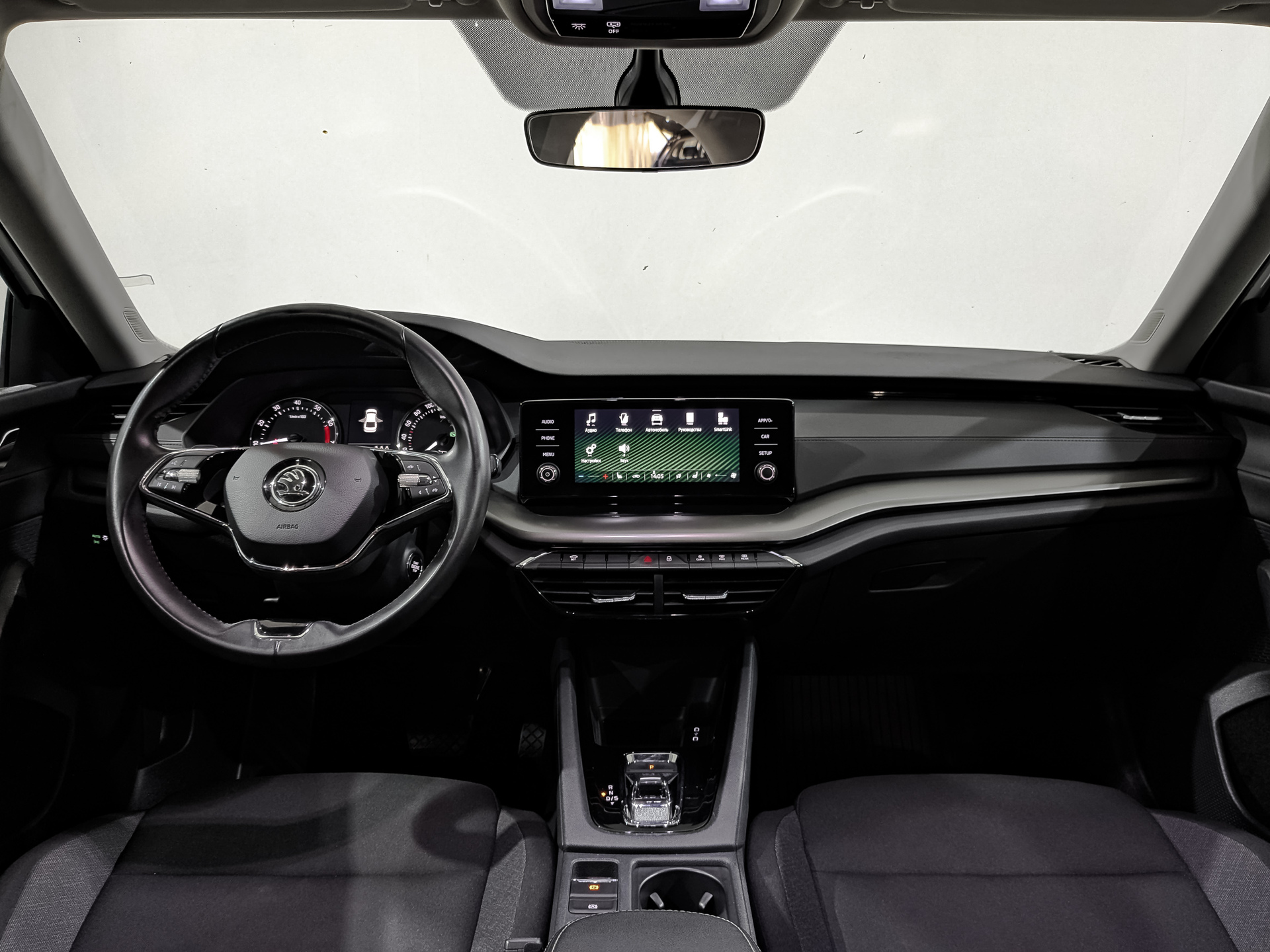 SKODA Octavia 1.60 (110 л.с), автомат, 2021, пробег 76 127 км