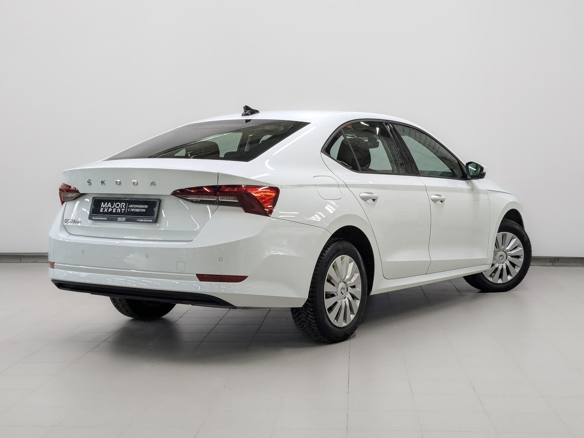 SKODA Octavia 1.60 (110 л.с), автомат, 2021, пробег 94 965 км