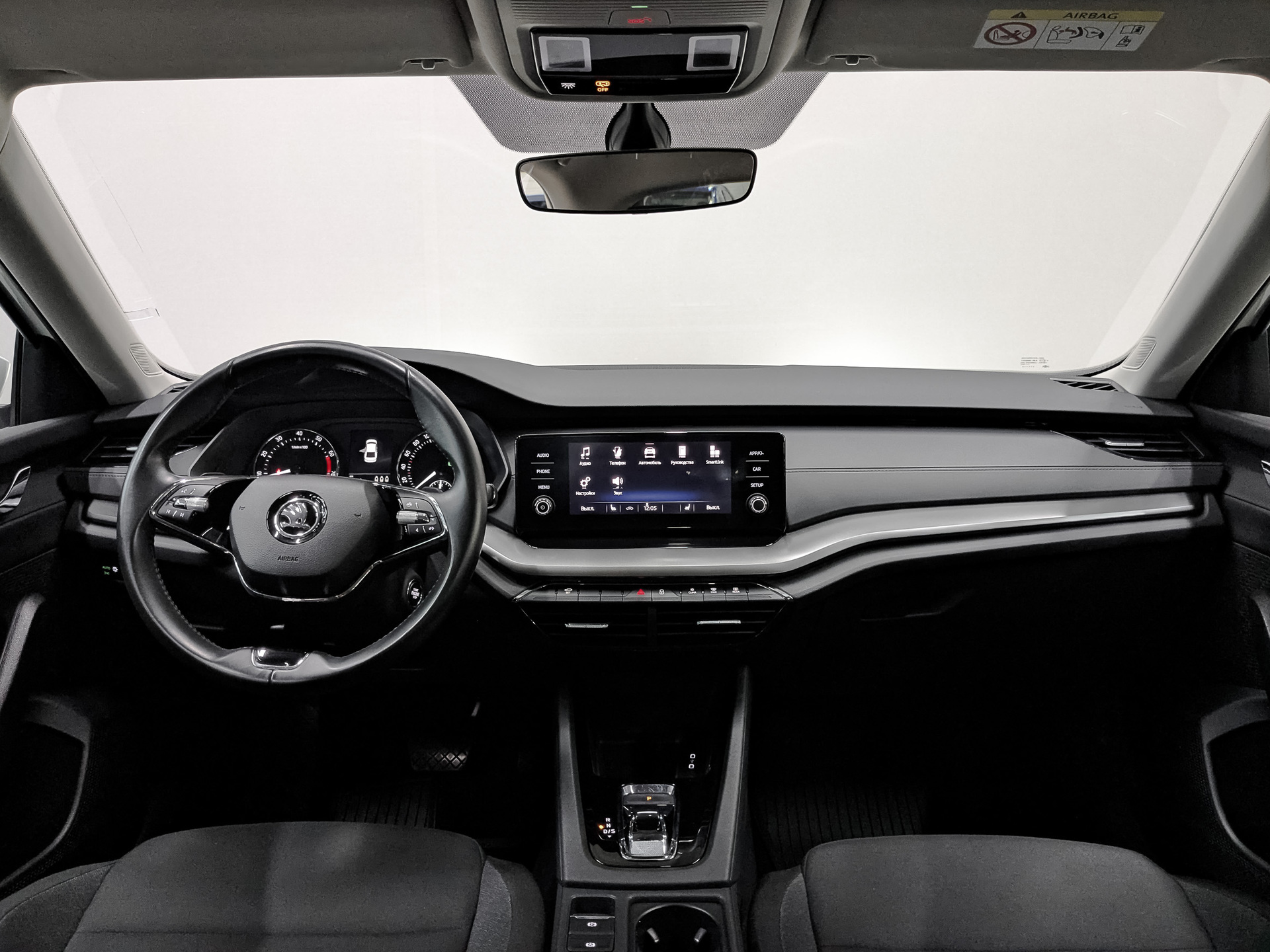 SKODA Octavia 1.60 (110 л.с), автомат, 2021, пробег 94 965 км