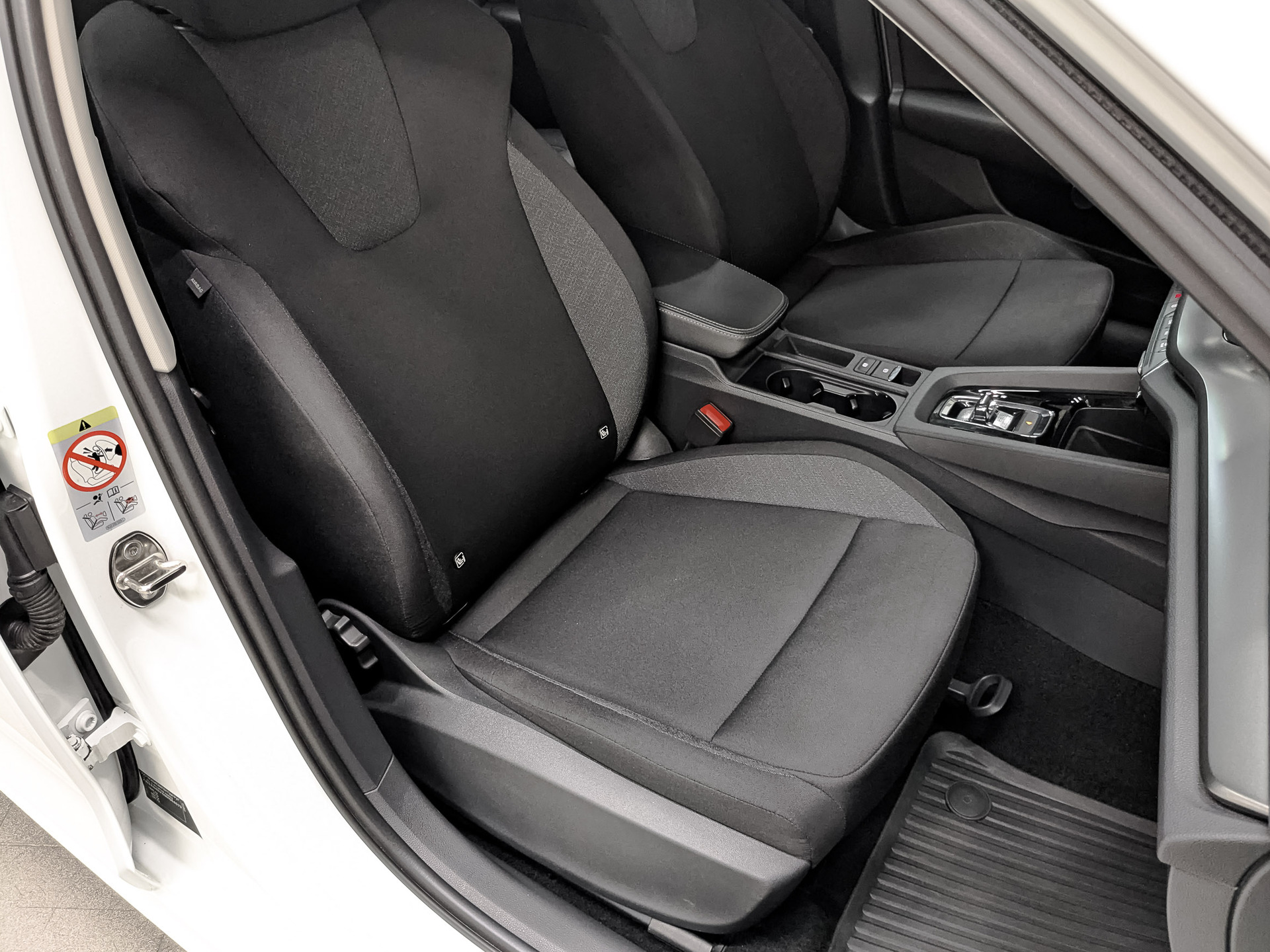 SKODA Octavia 1.60 (110 л.с), автомат, 2021, пробег 94 965 км