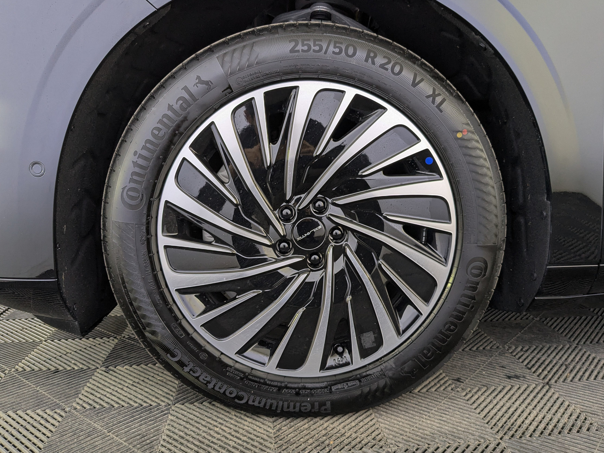 Фото Exlantix ET Top 1.5ELH/190 40кВт 4WD