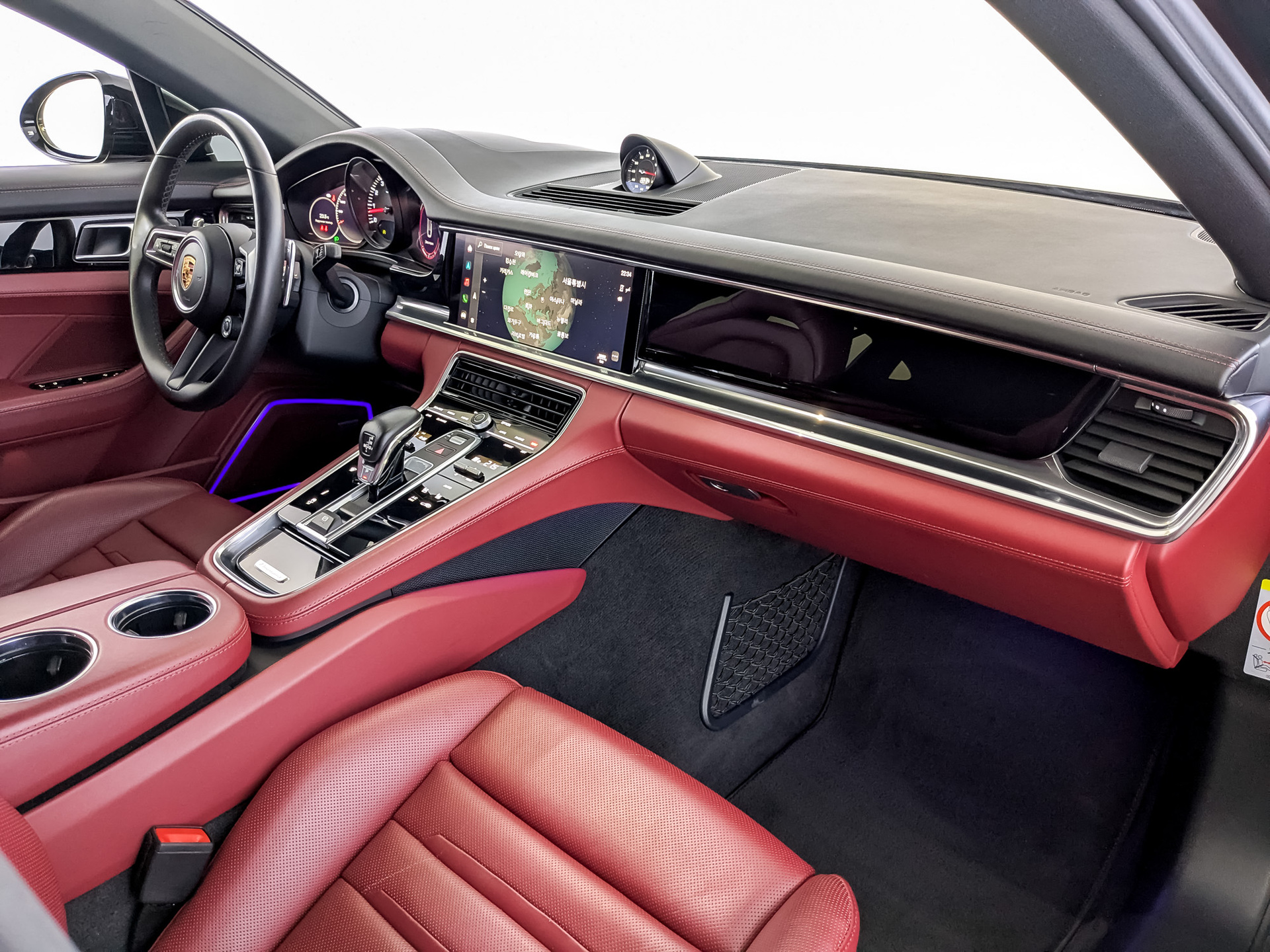 PORSCHE Panamera 2.90 (330 л.с), автомат, 2022, пробег 63 400 км