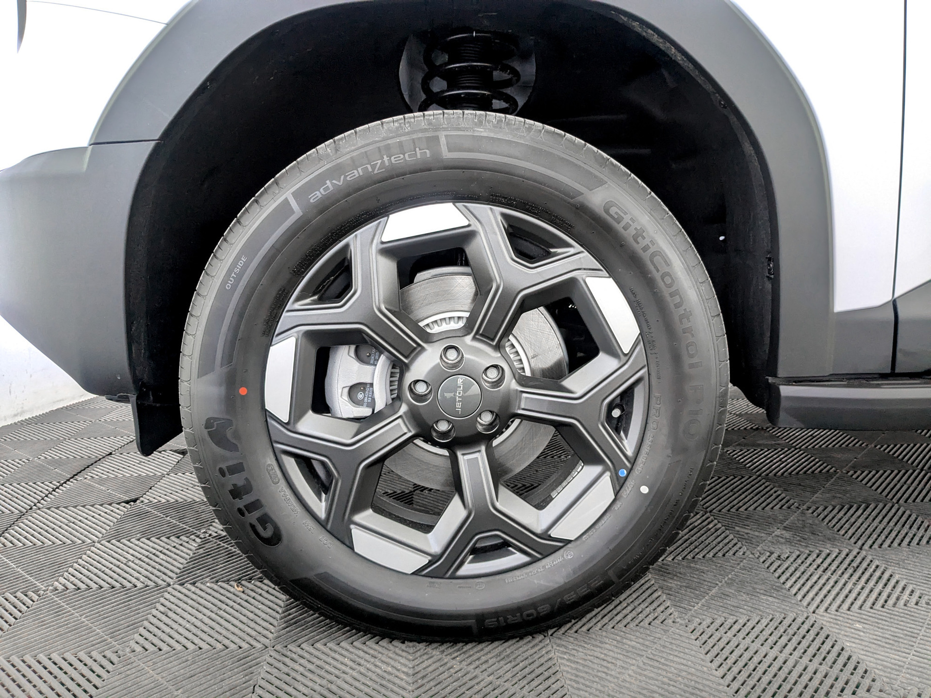 Фото Jetour T1 Премиум (Luxury) 2.0T/245 8AT 4WD