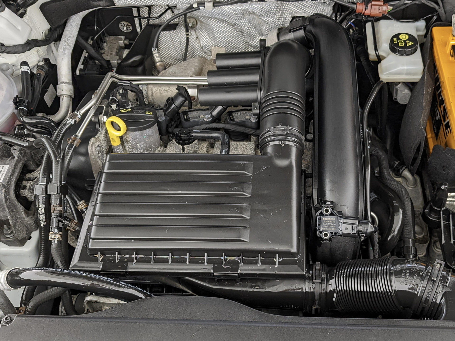 VOLKSWAGEN Tiguan 1.40 (150 л.с), автомат, 2019, пробег 139 600 км