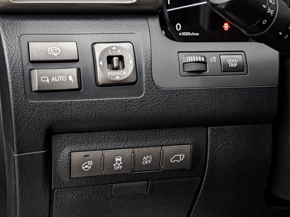 Фото Lexus LX с пробегом 99682 км