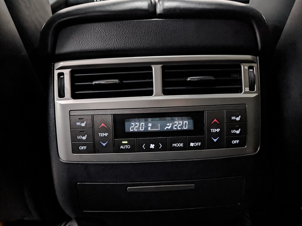 Фото Lexus LX с пробегом 99682 км