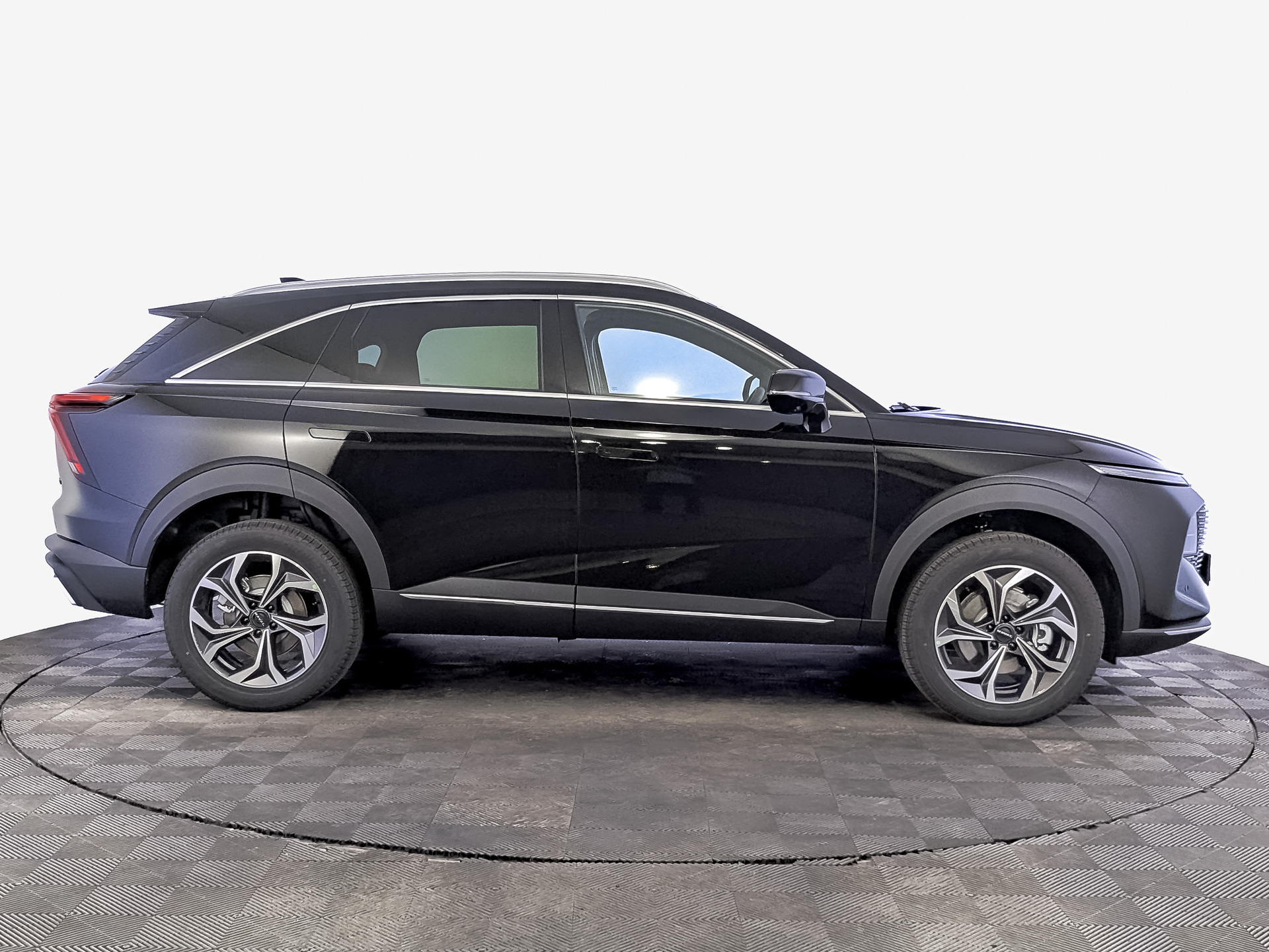 Фото Haval F7 Техно + 2.0T/200 7RT 4WD