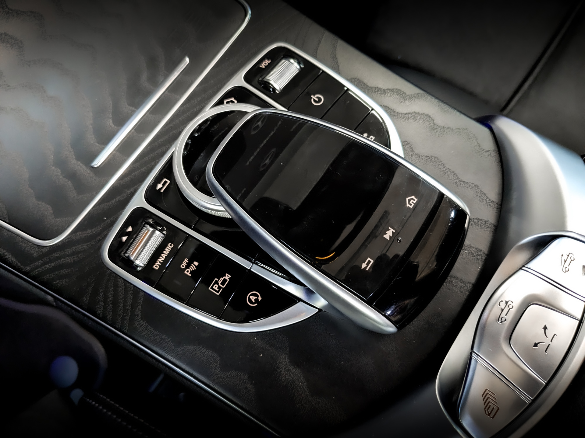MERCEDES-BENZ C-Класс Кабриолет 1.50 (156 л.с), автомат, 2020, пробег 55 380 км