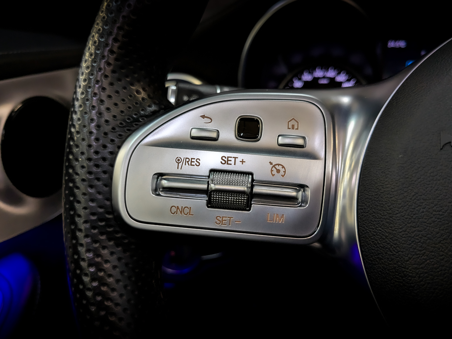 MERCEDES-BENZ C-Класс Кабриолет 1.50 (156 л.с), автомат, 2020, пробег 55 380 км