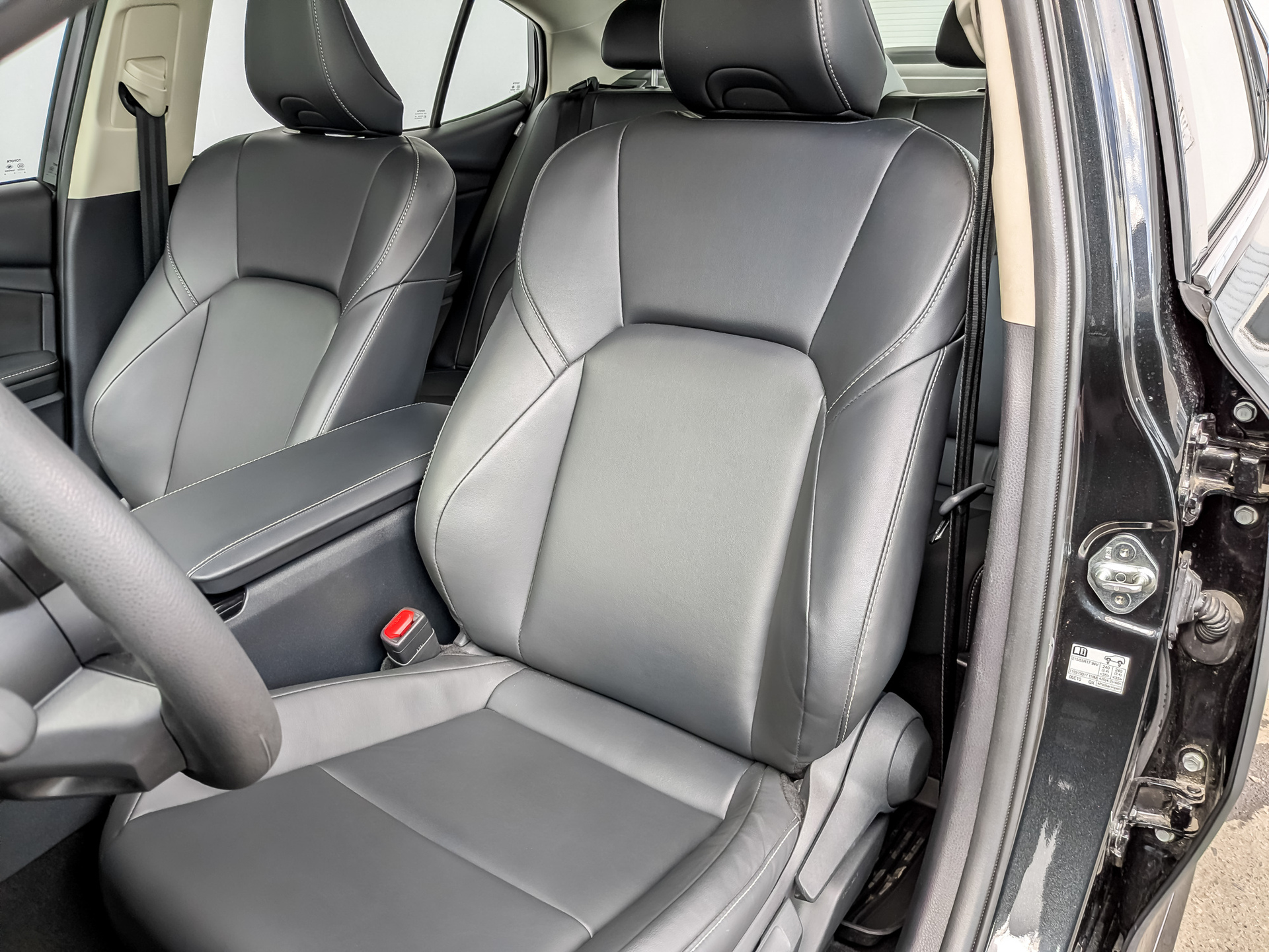 TOYOTA Camry 2.00 (173 л.с), автомат, 2025, пробег 19 524 км
