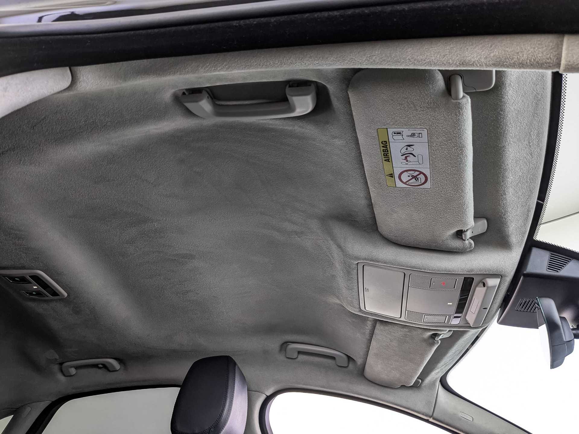 JAGUAR XF 2.00 (250 л.с), автомат, 2019, пробег 130 710 км