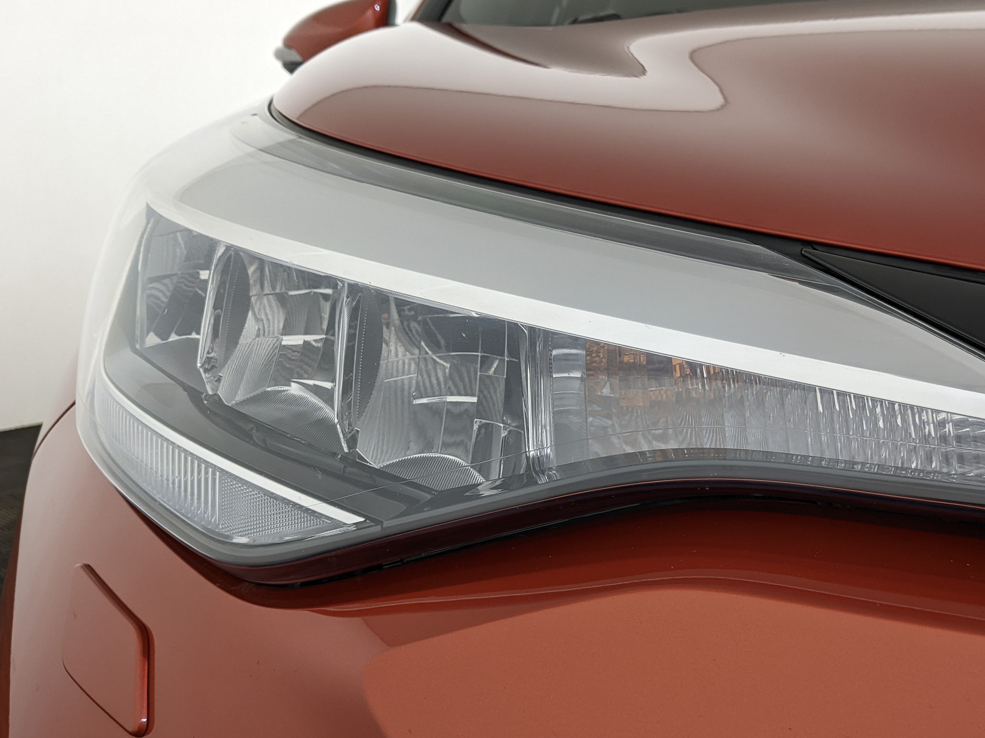 TOYOTA C-HR 2.00 (148 л.с), автомат, 2020, пробег 46 548 км