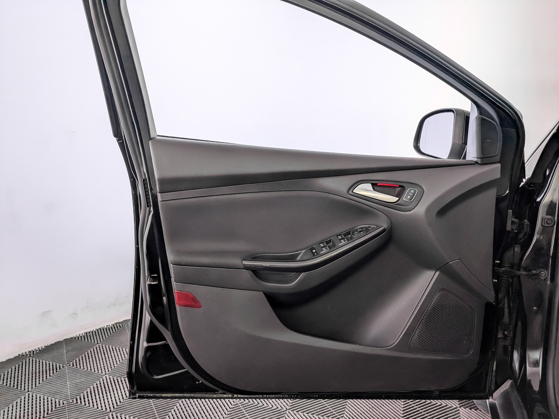 FORD Focus 1.50 (150 л.с), автомат, 2017, пробег 142 270 км