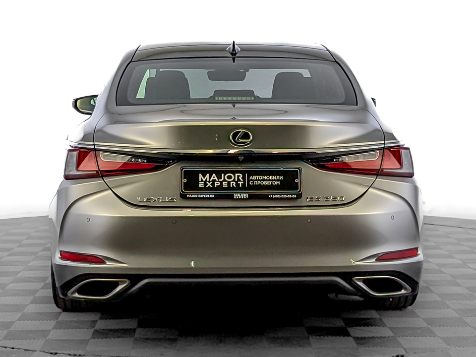 Фото Lexus ES с пробегом 52049 км