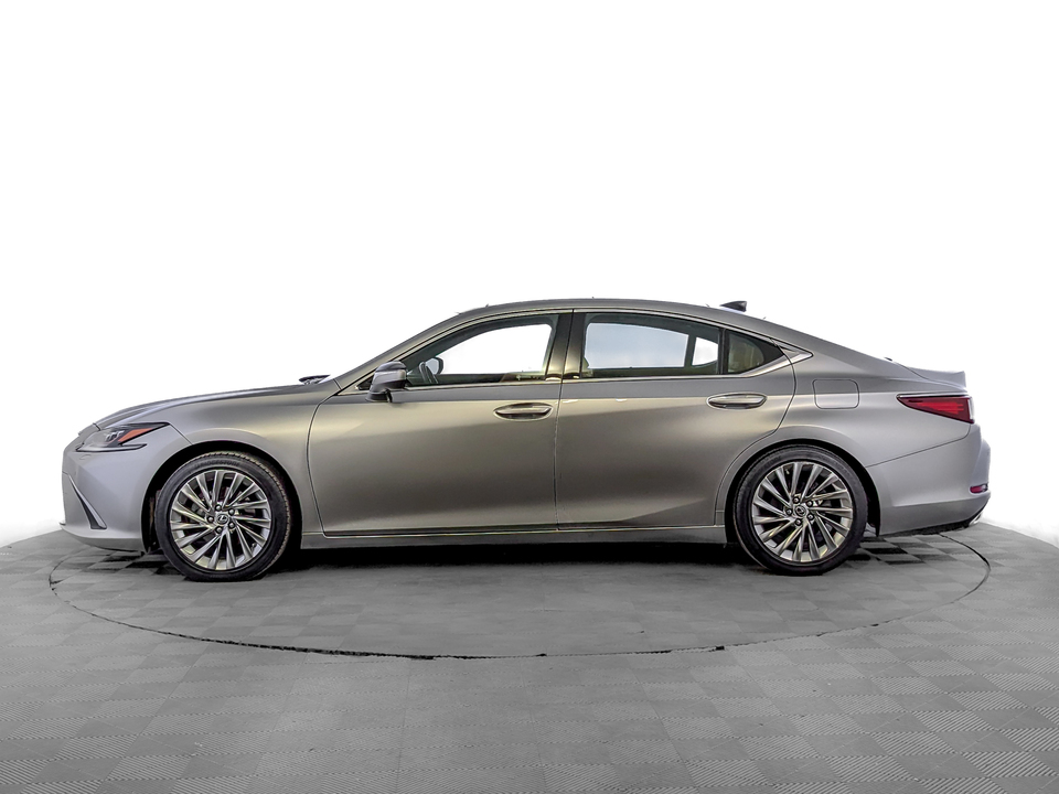 Фото Lexus ES с пробегом 52049 км