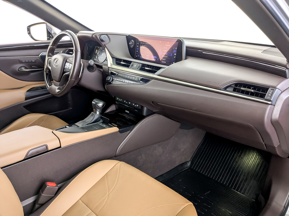 Фото Lexus ES с пробегом 52049 км