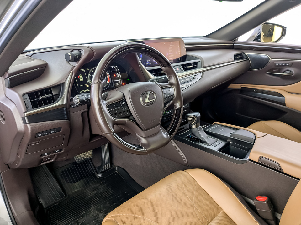 Фото Lexus ES с пробегом 52049 км