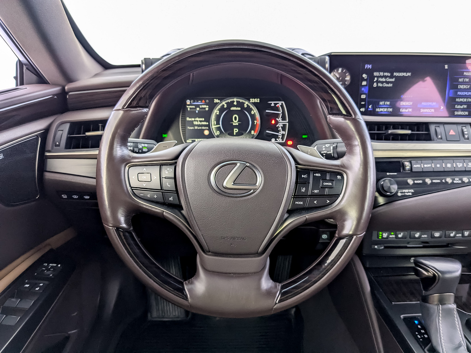 Фото Lexus ES с пробегом 52049 км