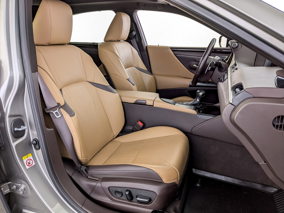 Фото Lexus ES с пробегом 52049 км