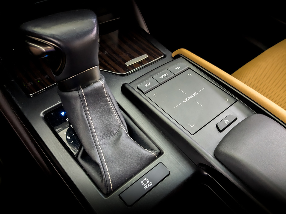 Фото Lexus ES с пробегом 52049 км