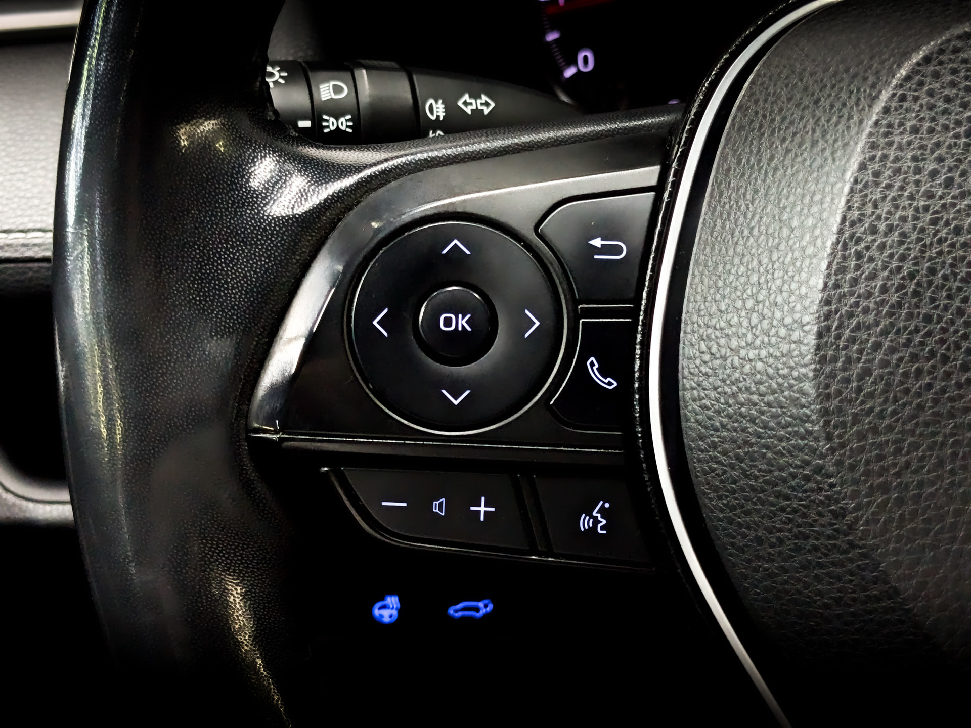 TOYOTA Rav-4 2.00 (149 л.с), автомат, 2019, пробег 173 085 км