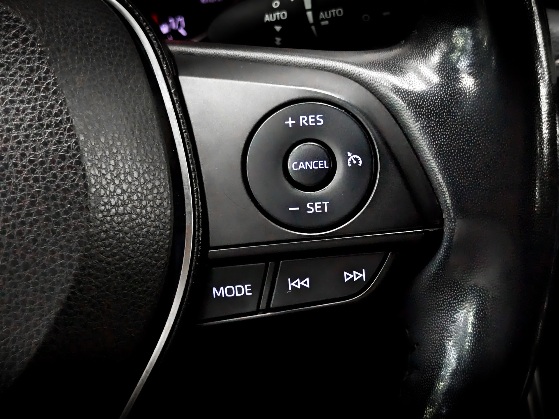 TOYOTA Rav-4 2.00 (149 л.с), автомат, 2019, пробег 173 085 км