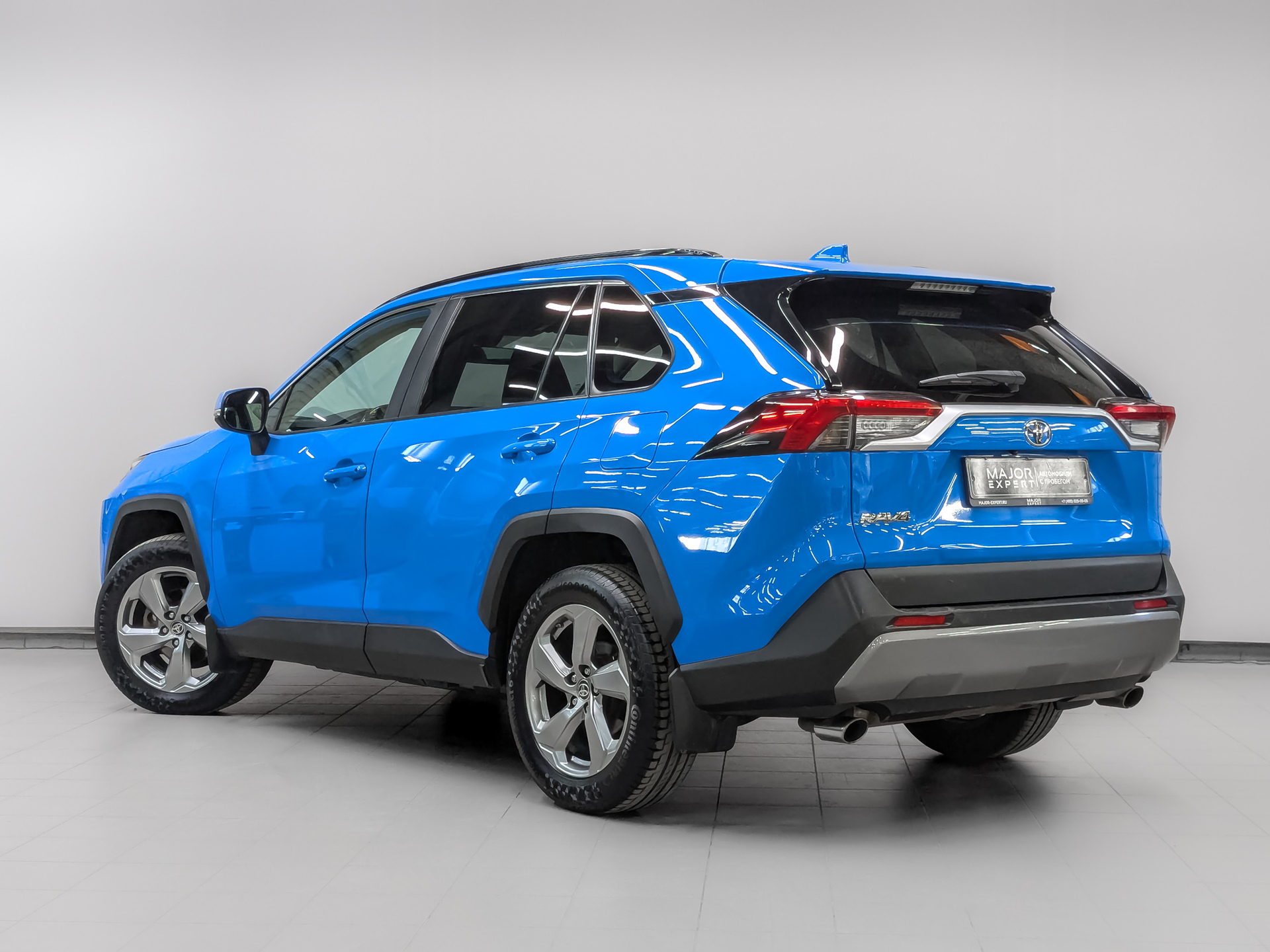 TOYOTA Rav-4 2.00 (149 л.с), автомат, 2019, пробег 173 085 км