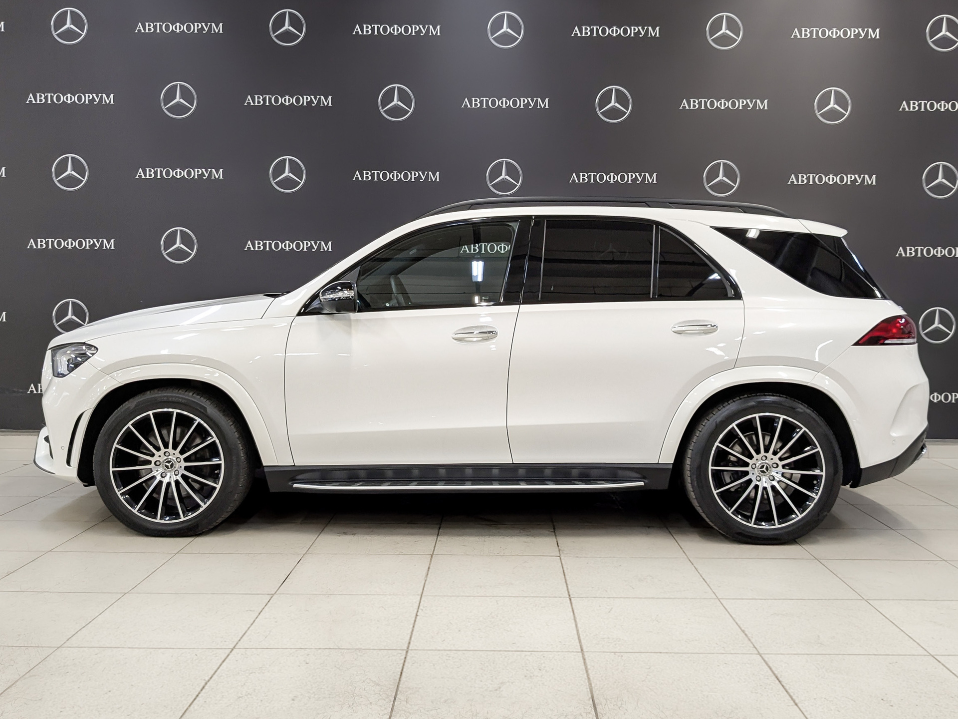 MERCEDES-BENZ GLE 3.00 (367 л.с), автомат, 2021, пробег 109 841 км