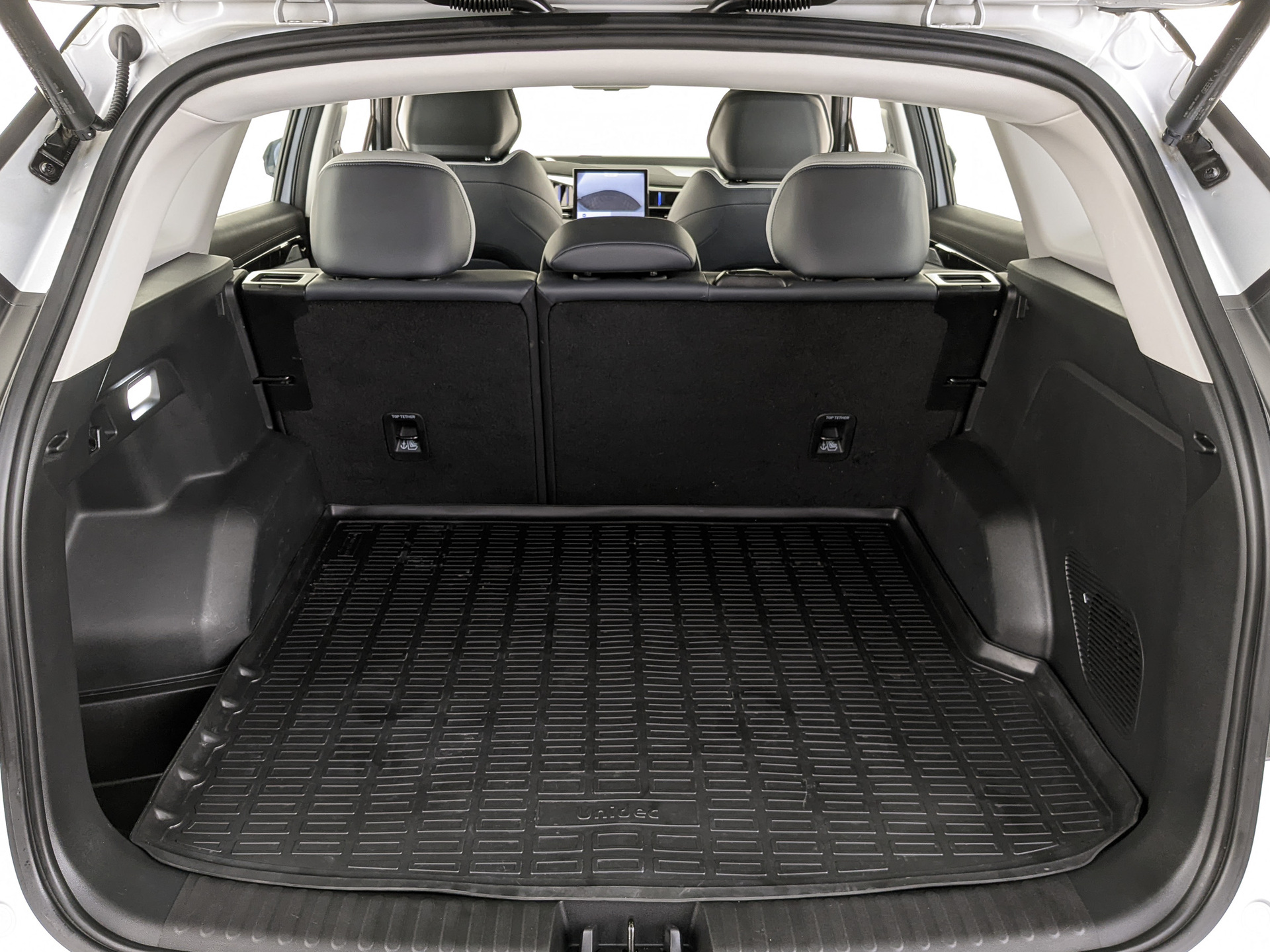 GEELY Atlas II 2.00 (200 л.с), автомат, 2024, пробег 46 670 км