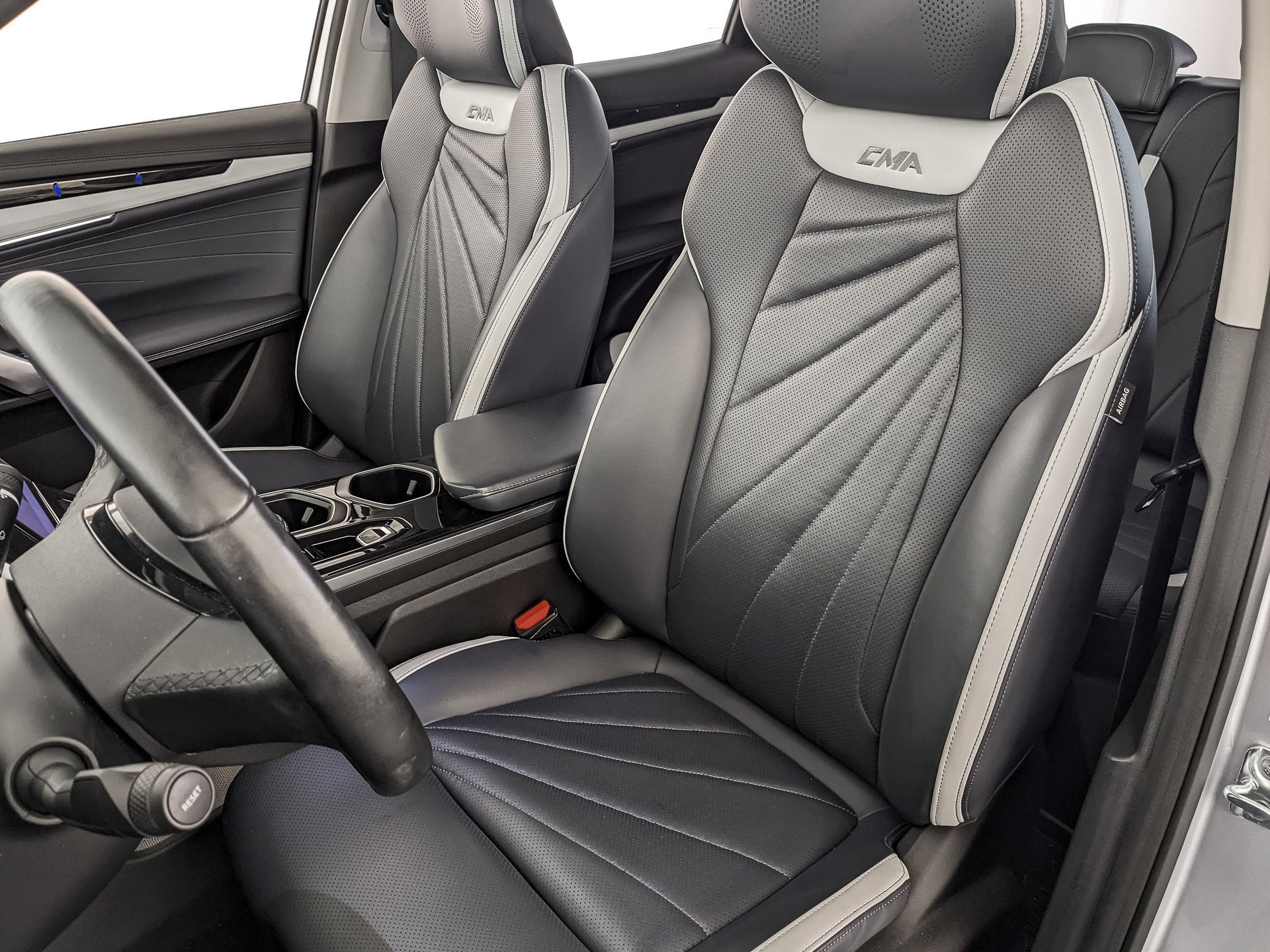 GEELY Atlas II 2.00 (200 л.с), автомат, 2024, пробег 46 670 км