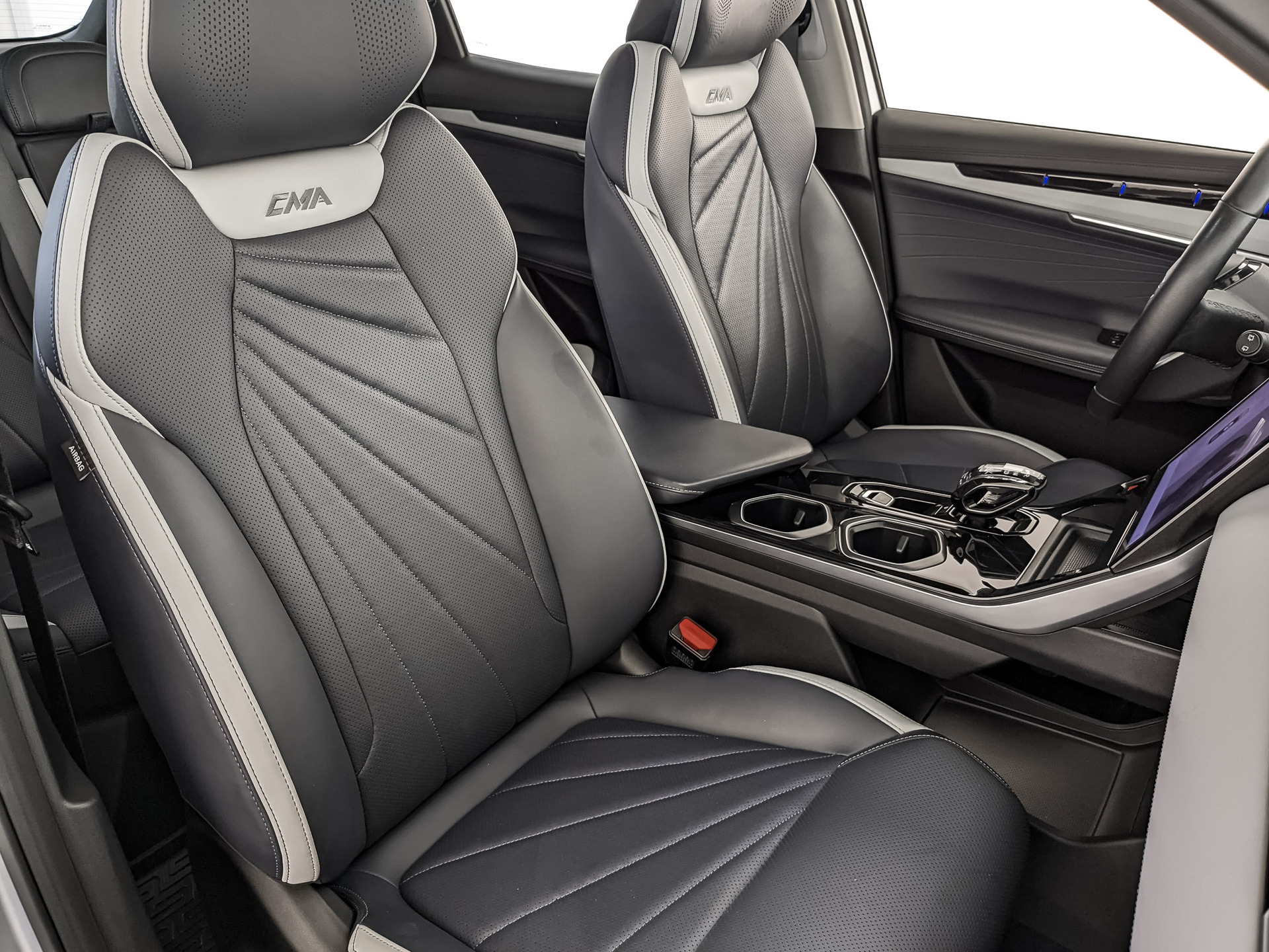 GEELY Atlas II 2.00 (200 л.с), автомат, 2024, пробег 46 670 км