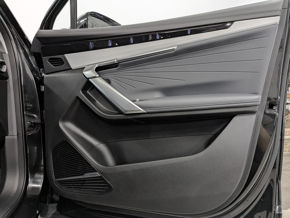 Фото Geely Atlas II с пробегом 15 756 км