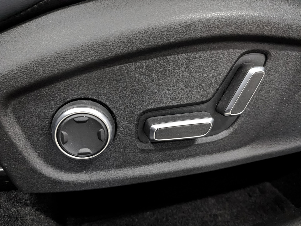 Фото Geely Atlas II с пробегом 15 756 км