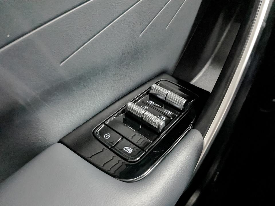 Фото Geely Atlas II с пробегом 15 756 км