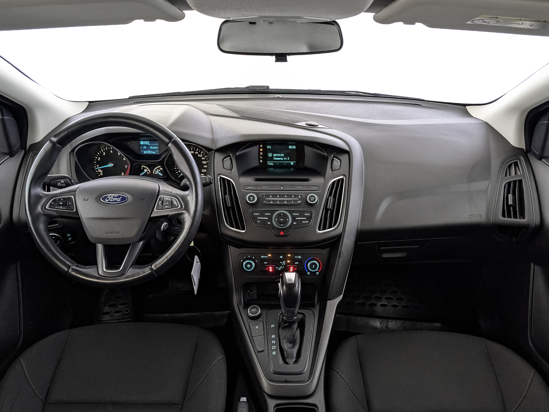 FORD Focus 1.60 (105 л.с), автомат, 2018, пробег 57 275 км