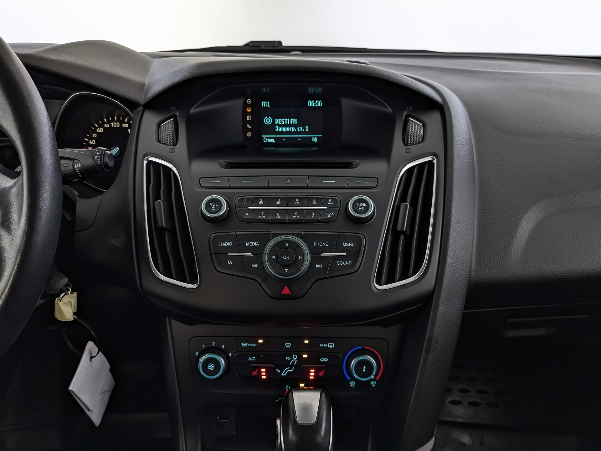 FORD Focus 1.60 (105 л.с), автомат, 2018, пробег 57 275 км