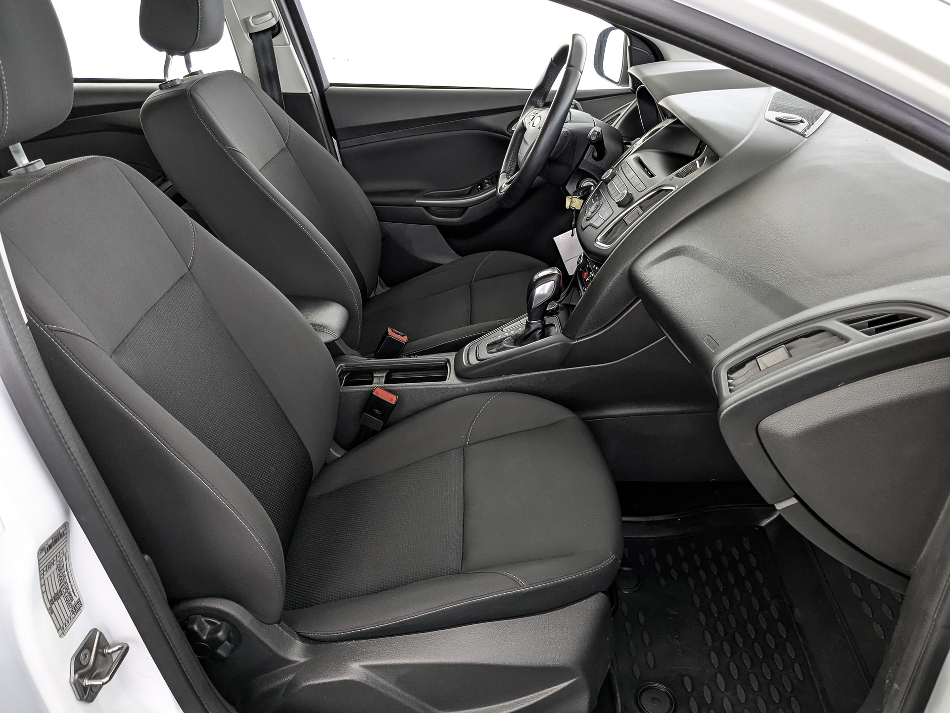 FORD Focus 1.60 (105 л.с), автомат, 2018, пробег 57 275 км