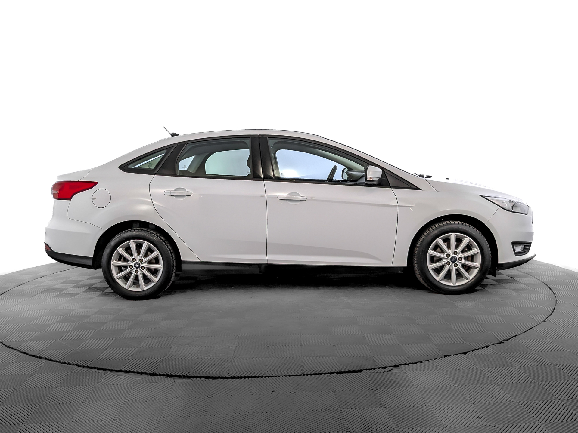 FORD Focus 1.60 (125 л.с), автомат, 2018, пробег 90 735 км