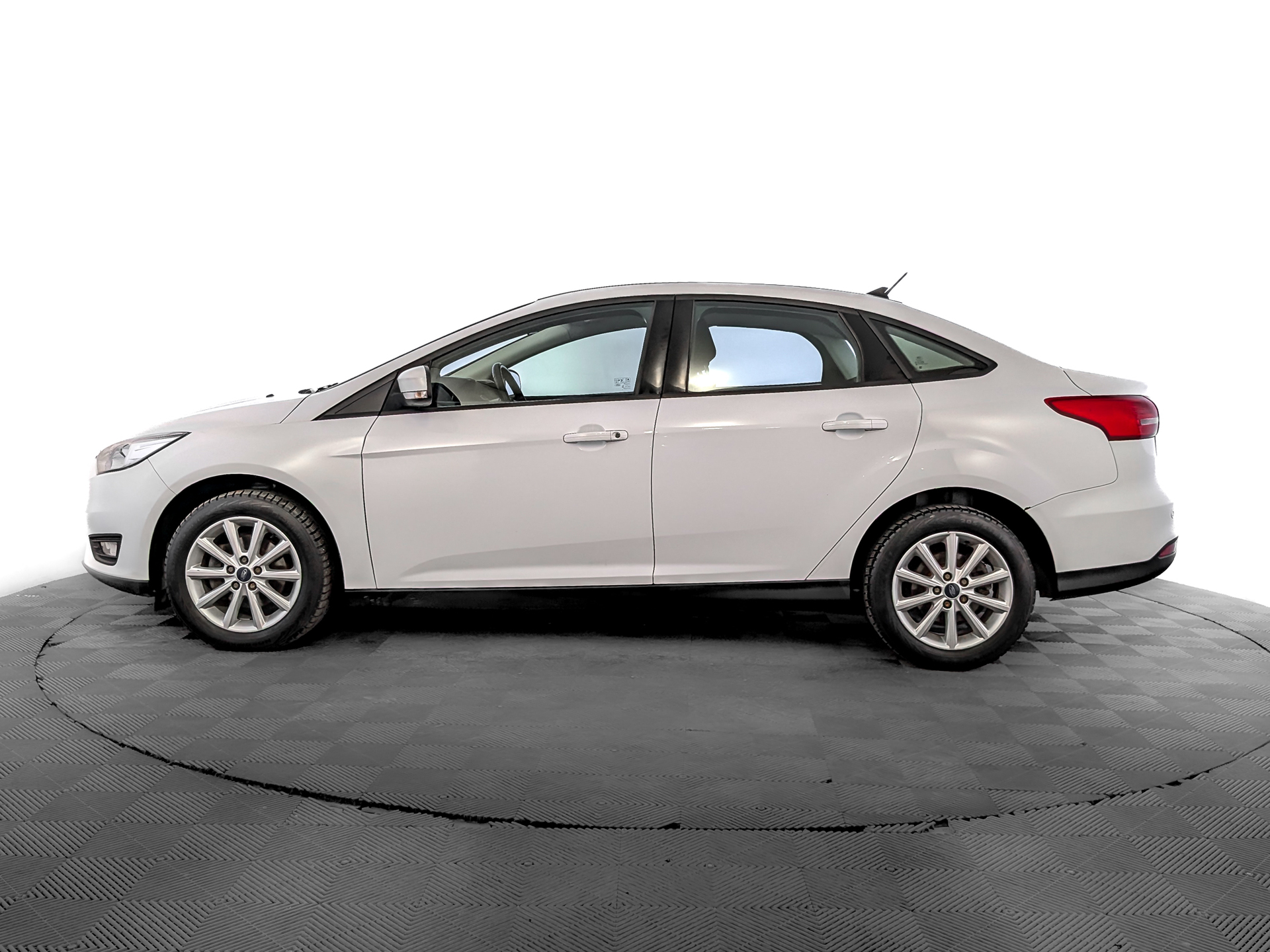 FORD Focus 1.60 (125 л.с), автомат, 2018, пробег 90 735 км