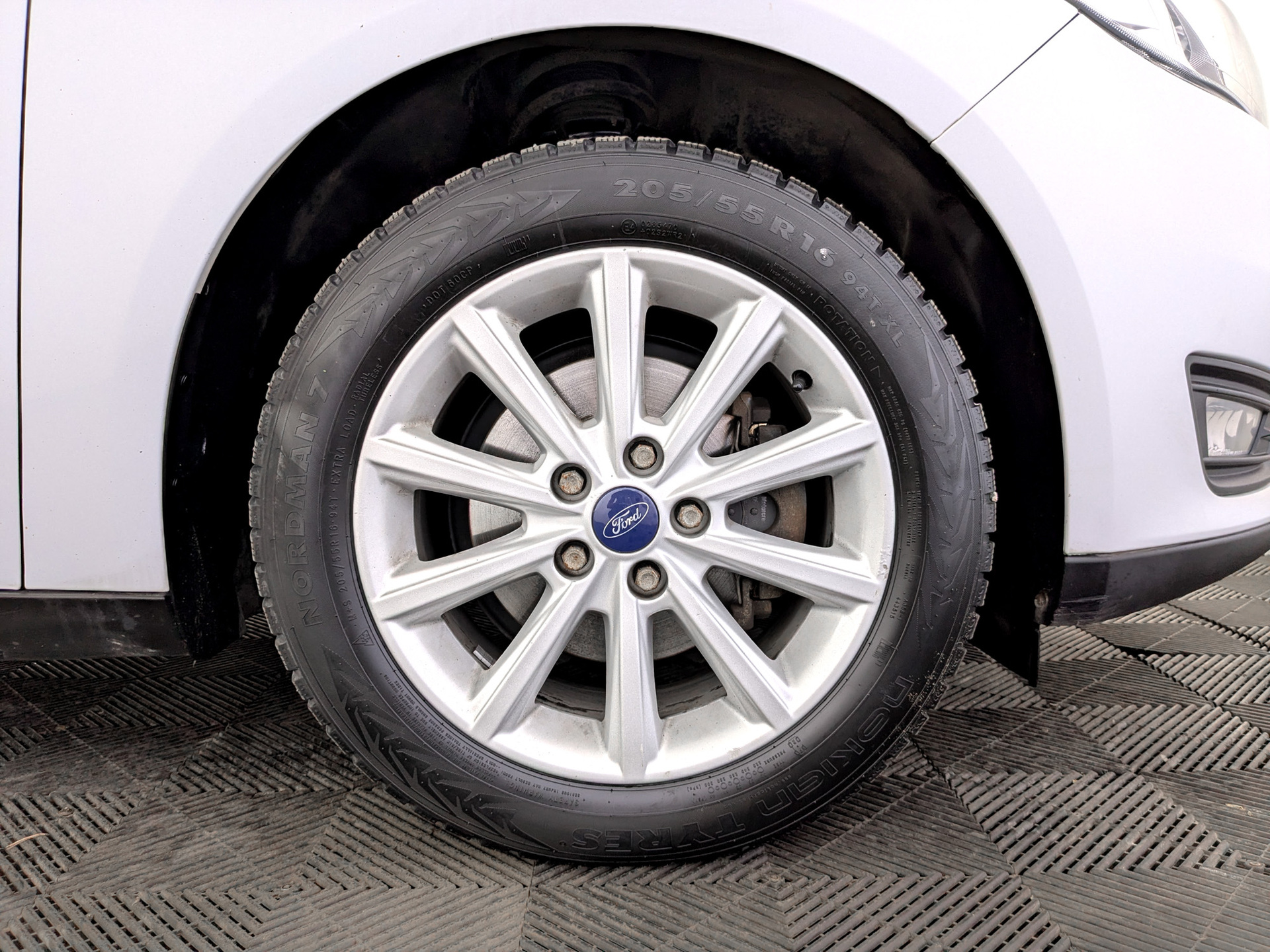 FORD Focus 1.60 (125 л.с), автомат, 2018, пробег 90 735 км