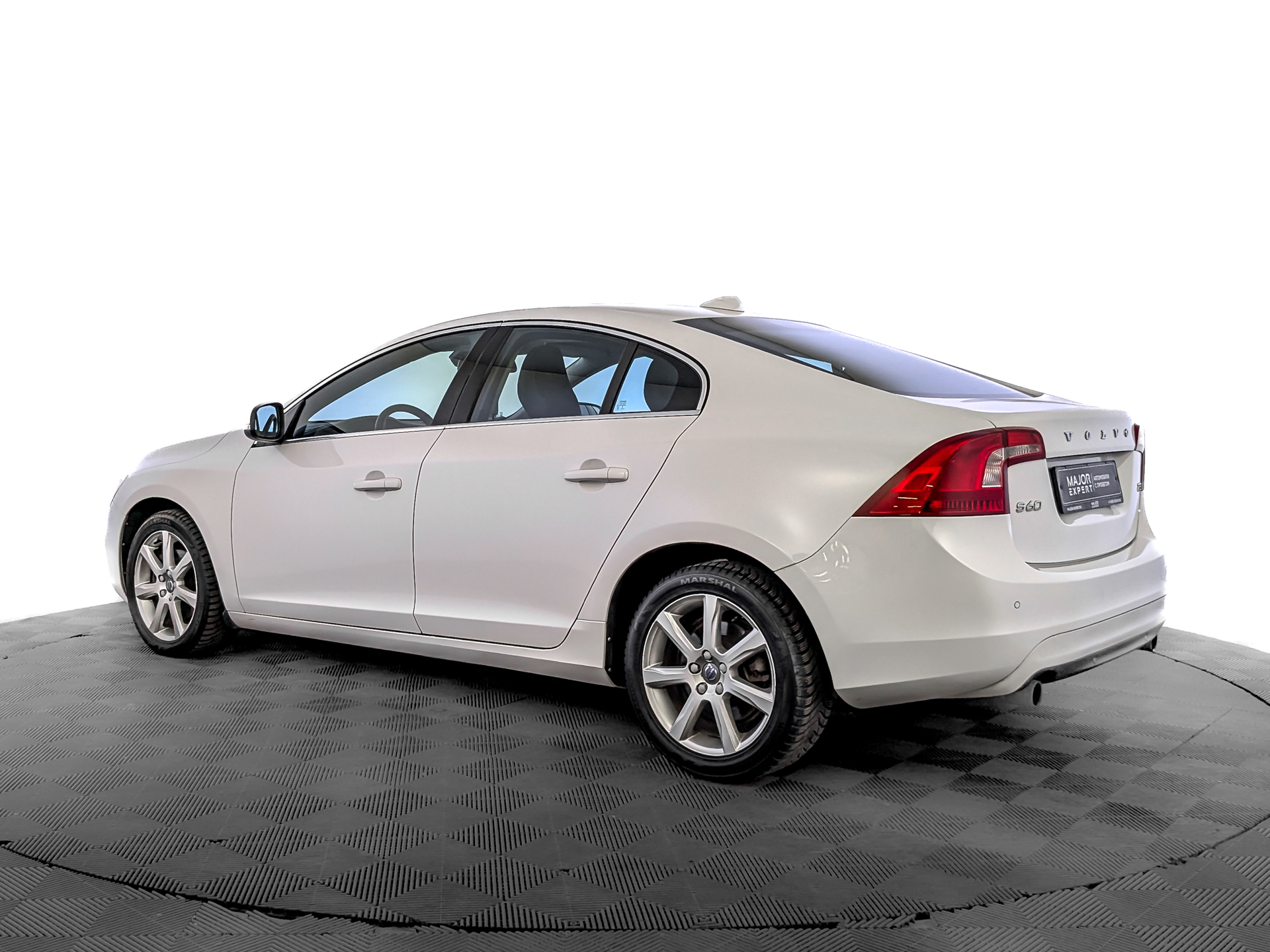 VOLVO S60 1.50 (152 л.с), автомат, 2017, пробег 61 101 км