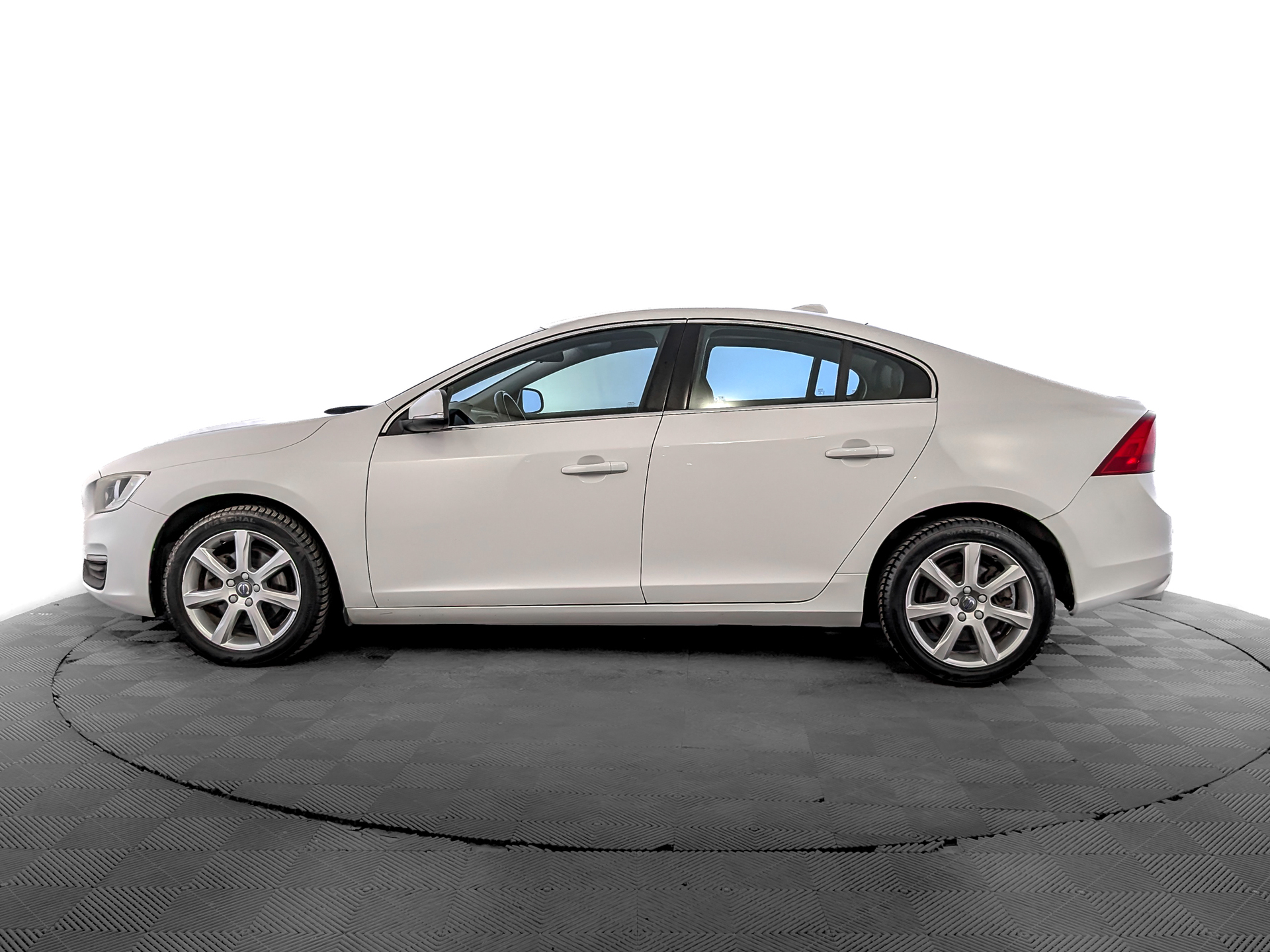VOLVO S60 1.50 (152 л.с), автомат, 2017, пробег 61 101 км